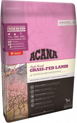 ACANA Grass-Fed Lamb為限定配方的食品，含有50%羊肉，對飲食敏感的狗來說是一個容易消化的蛋白質來源，適合所有品種和生長階段的狗狗。
我們使用的羊肉於紐西蘭牧養，生鮮羊肉以完整獵食比例製作，所使用的羊肉、羊肝、羊肚皆模擬大自然飲食，搭配新鮮蘋果、南瓜及冬南瓜則可以幫助消化。
於我們獲獎無數的廚房中，使用最優質和最新鮮的原料製作，這個符合生物學性的食品特別適合挑食或飲食敏感的狗狗

成分:
新鮮草飼羊肉(18%), 脫水羊肉(18%), 完整綠豌豆, 完整紅扁豆, 新鮮羊肝(4%), 羊脂肪(4%), 新鮮紅蘋果(4%), 完整鷹嘴豆,
完整綠扁豆, 完整黃豌豆, 新鮮羊草胃(2%), 新鮮羊腎(2%), 乾燥羊軟骨(2%), 扁豆纖維, 海藻(1.2%) (純淨且永續的DHA及EPA脂肪酸來源),
新鮮完整冬南瓜, 新鮮完整南瓜, 棕海帶, 鹽, 冷凍乾燥羊肝, 新鮮完整蔓越莓, 新鮮完整藍莓, 菊苣根, 薑黃, 水飛薊, 牛蒡根, 薰衣草, 蜀葵根, 玫瑰果.